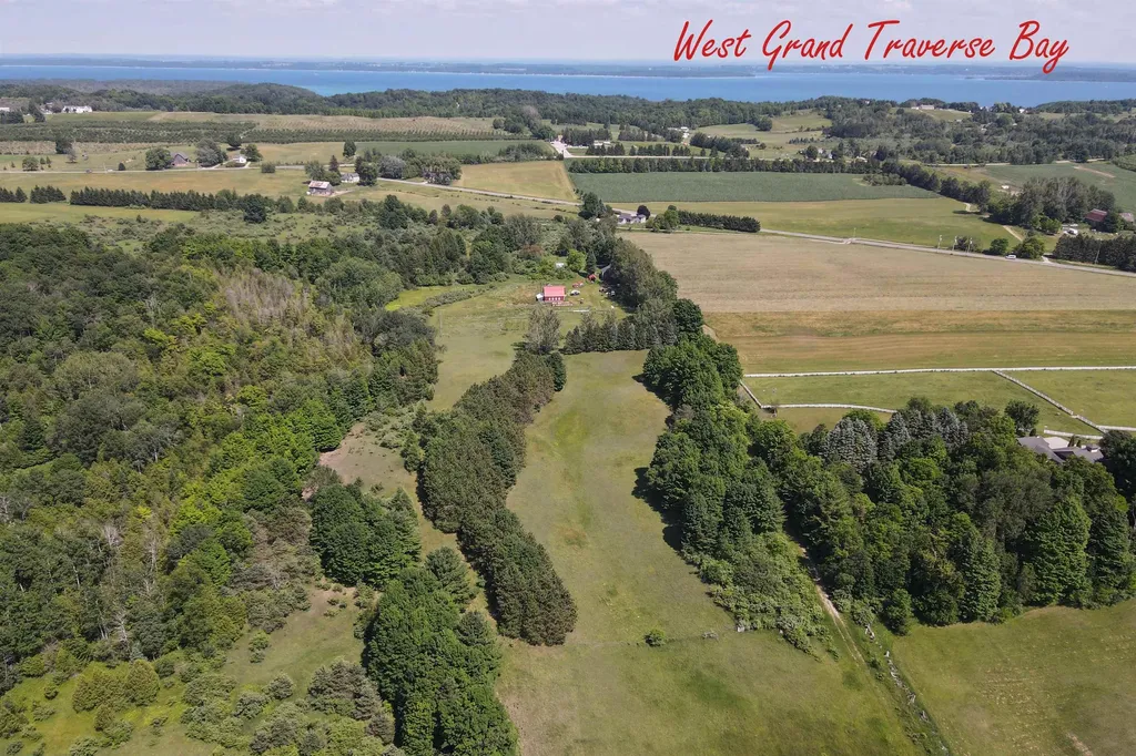 4626 S Center Highway Bingham Township MI 49682