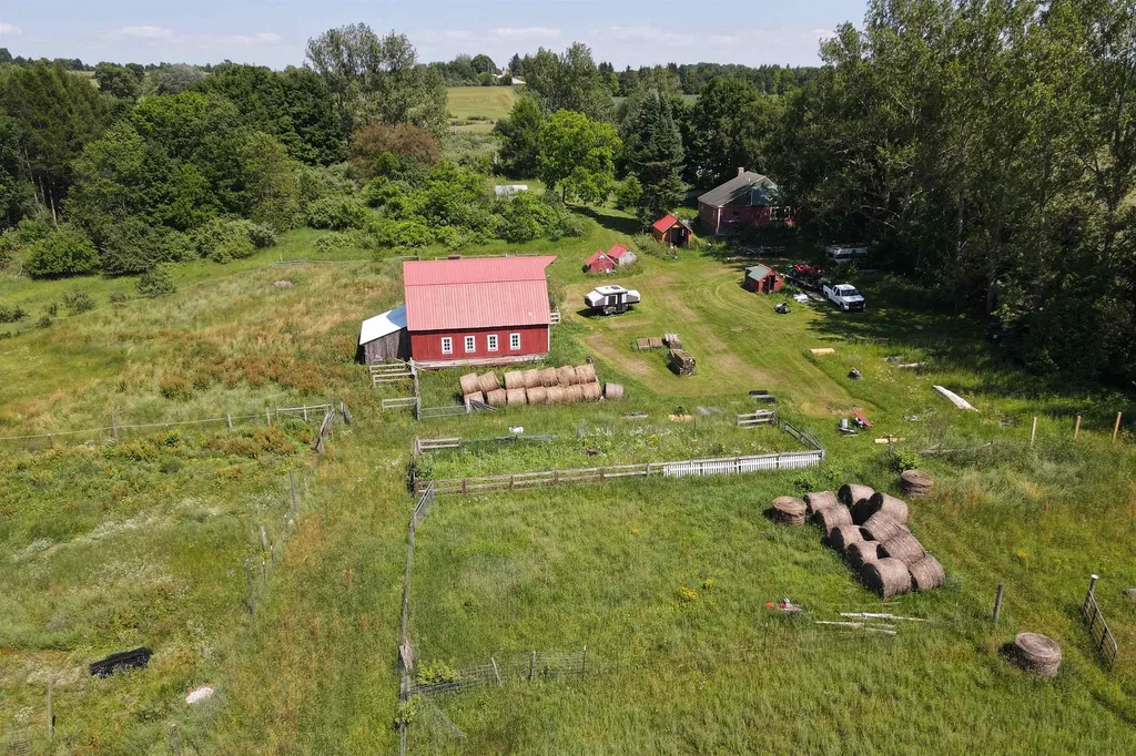 4626 S Center Highway Bingham Township MI 49682
