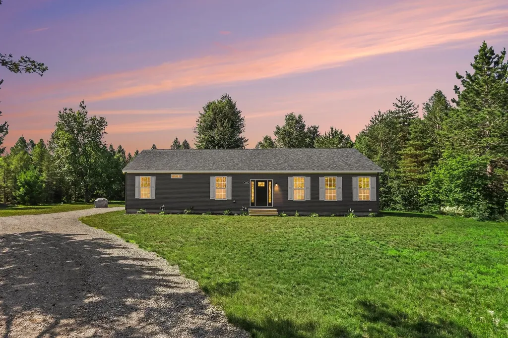 3360 Starlight Trail Paradise Township MI 49649