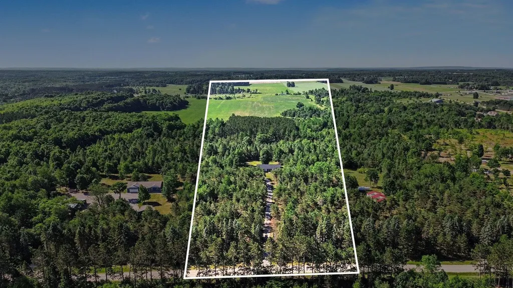 3360 Starlight Trail Paradise Township MI 49649