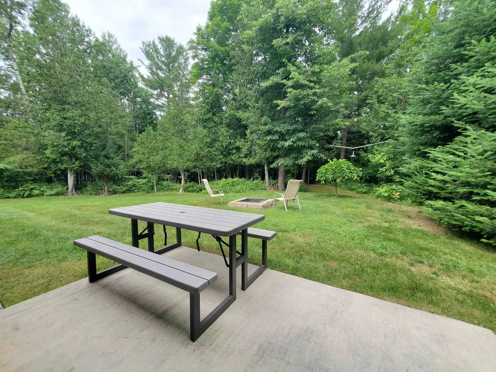 15706 Betsie River Drive Springdale Township MI 49683