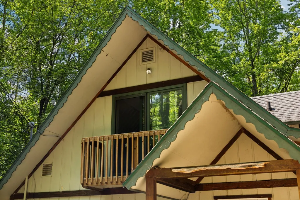 10000 Harmony Drive Green Lake Township MI 49643