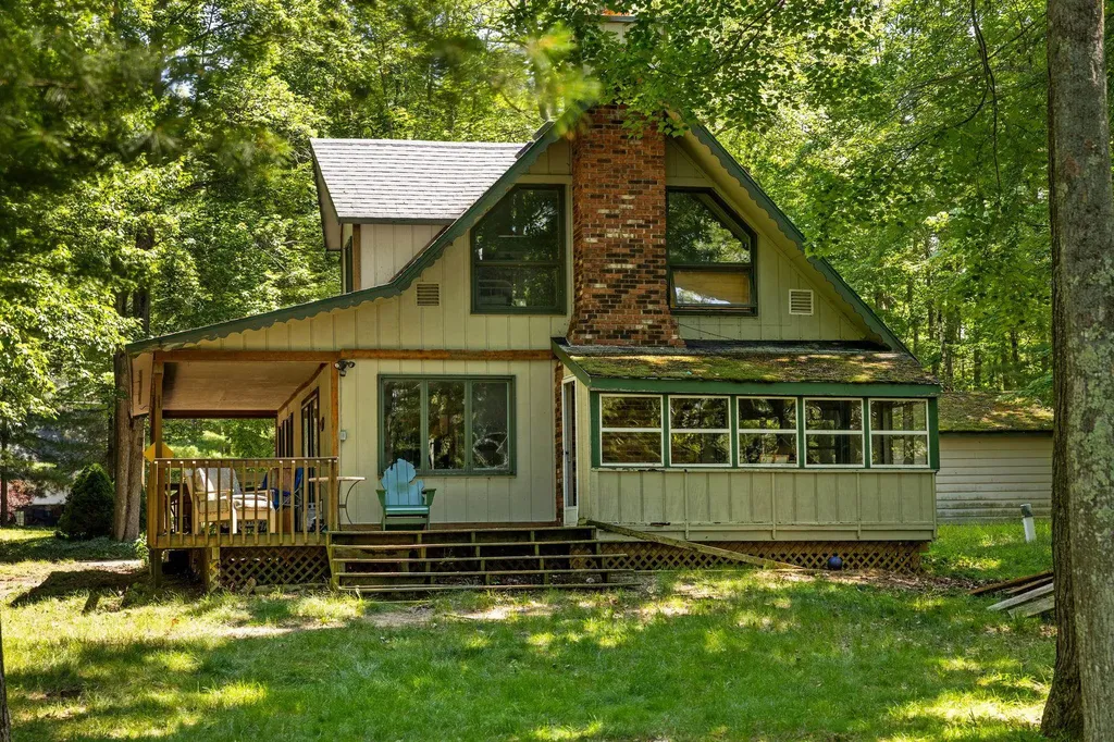 10000 Harmony Drive Green Lake Township MI 49643