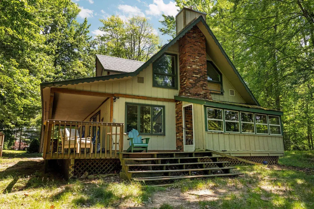 10000 Harmony Drive Green Lake Township MI 49643