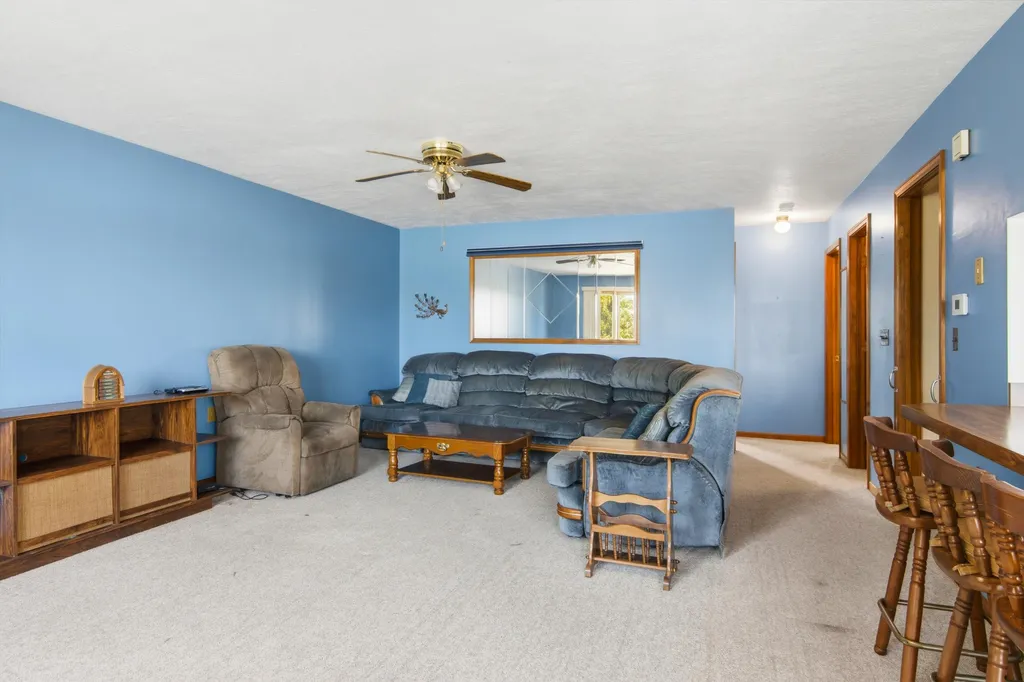 7516 Crystal Beach Road Clearwater Township MI 49676