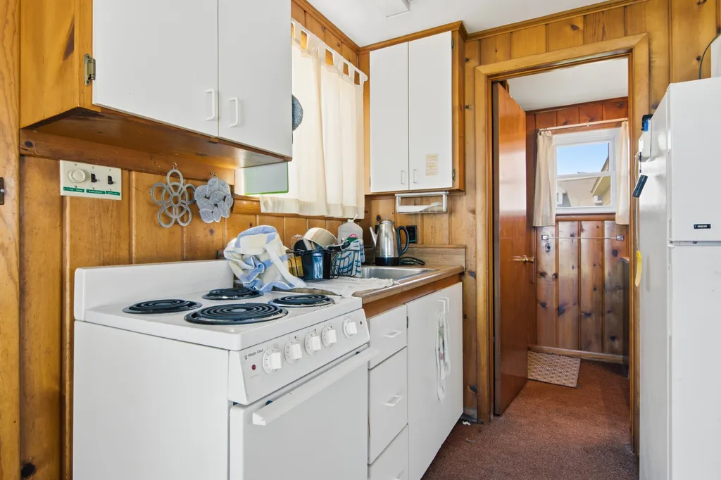 7516 Crystal Beach Road Clearwater Township MI 49676