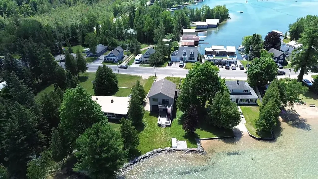 7516 Crystal Beach Road Clearwater Township MI 49676