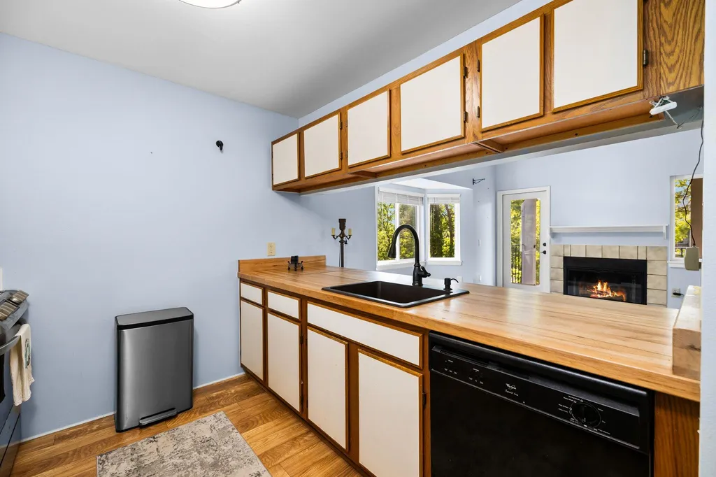 545 Riverine Drive Traverse City City MI 49684