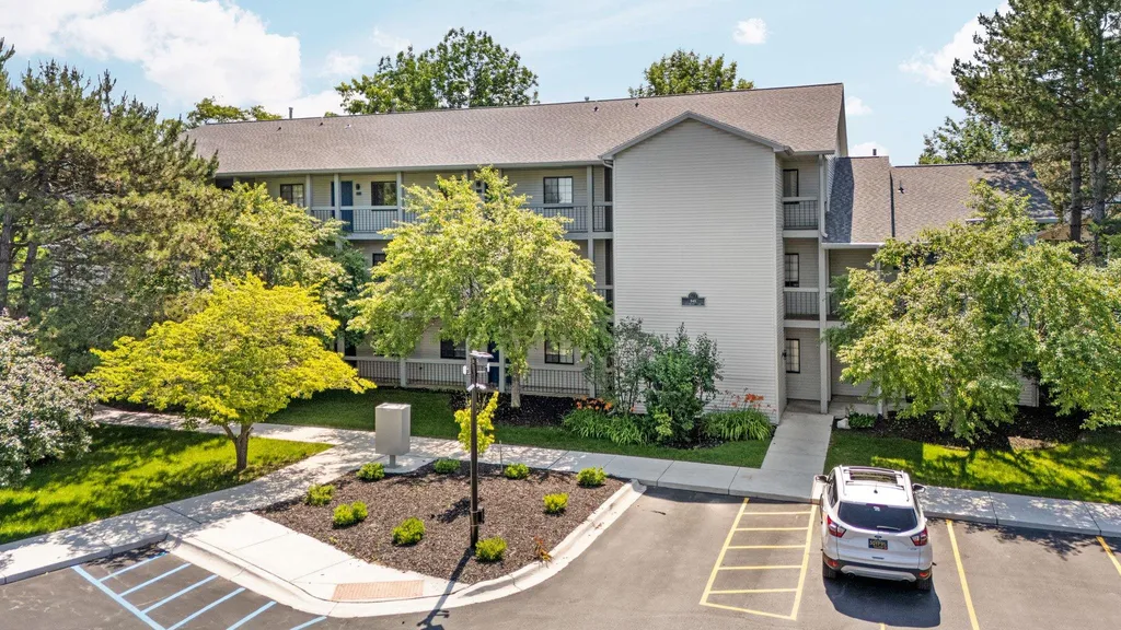 545 Riverine Drive Traverse City City MI 49684