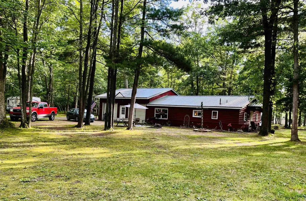 9581 N Brooks Road Elk Township MI 49644