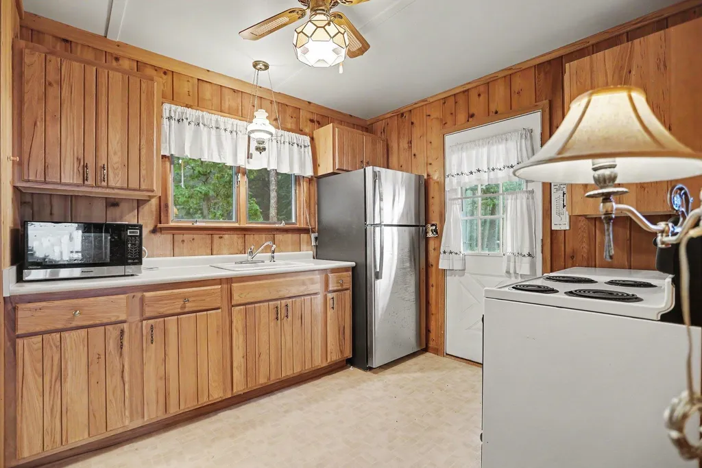 4098 Sixth Street Blaine Township MI 49635