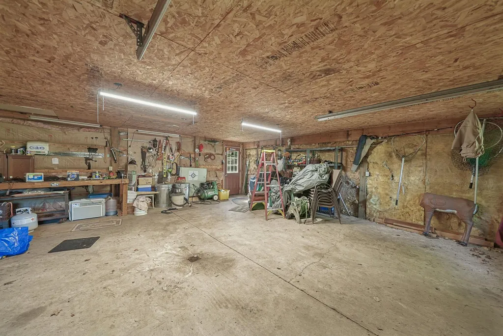 5135 Kast Road Joyfield Township MI 49616