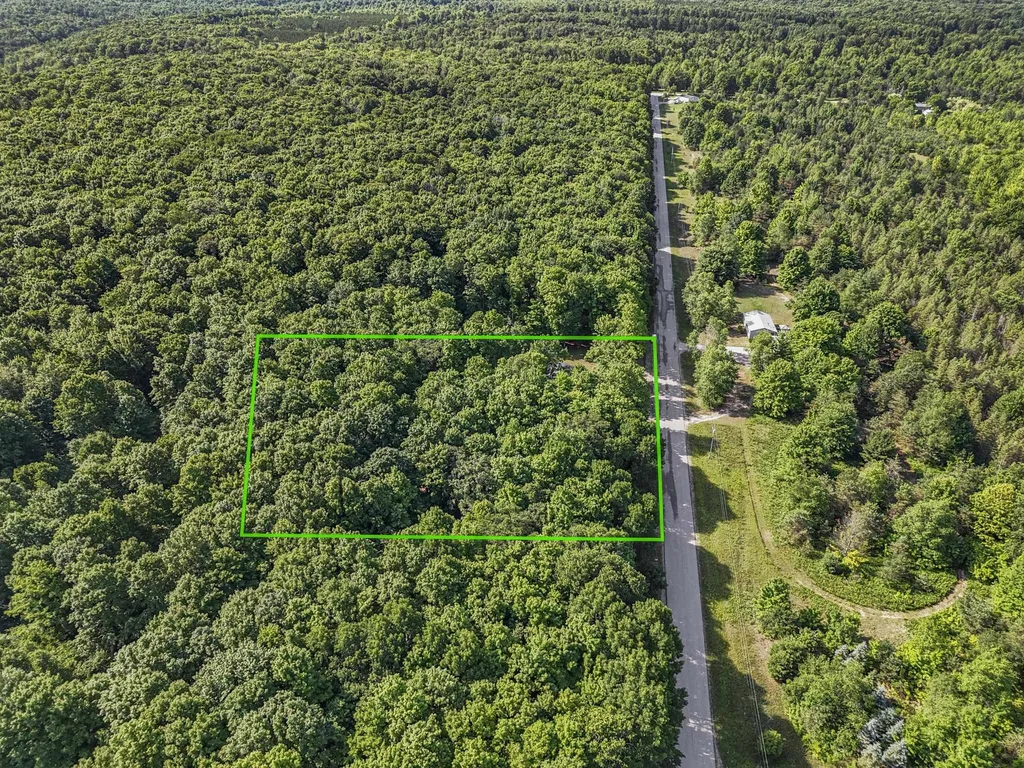 5135 Kast Road Joyfield Township MI 49616