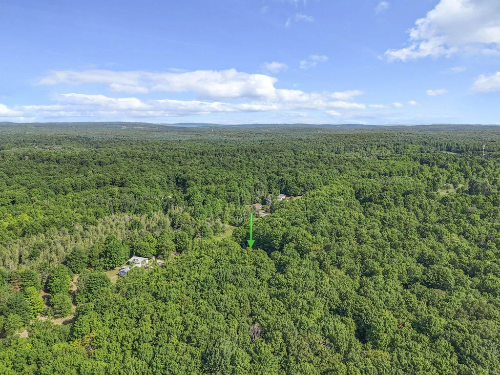 5135 Kast Road Joyfield Township MI 49616