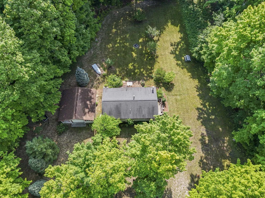 5135 Kast Road Joyfield Township MI 49616