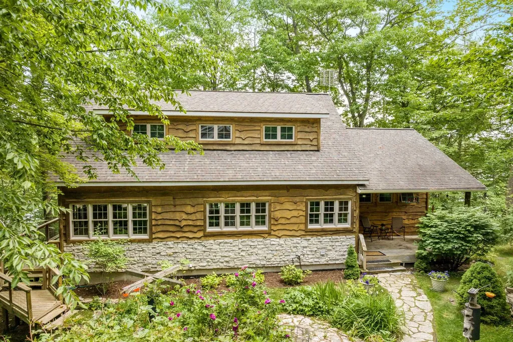 967 Old Miller Road Inland Township MI 49617
