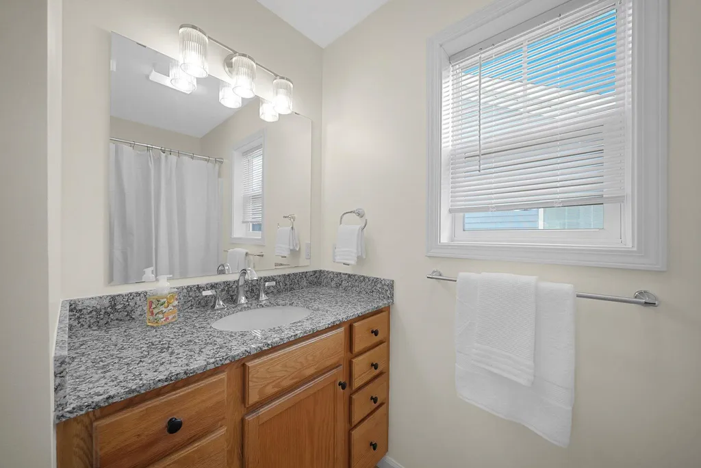 1066 Weathervane Place Garfield Charter Township MI 49696