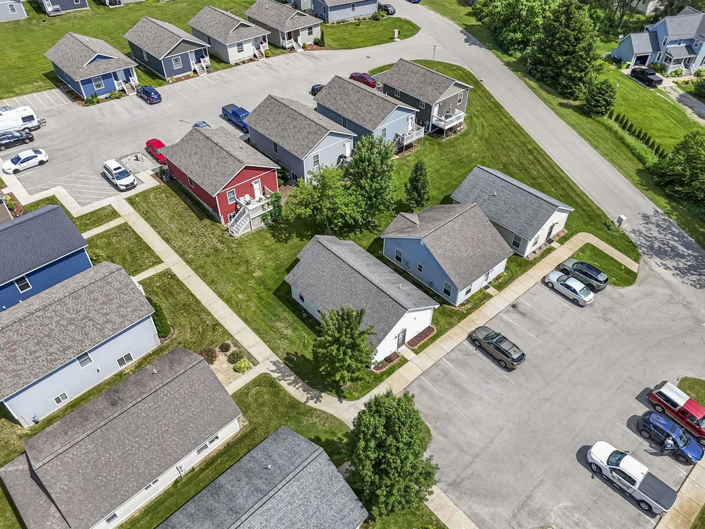 1066 Weathervane Place Garfield Charter Township MI 49696