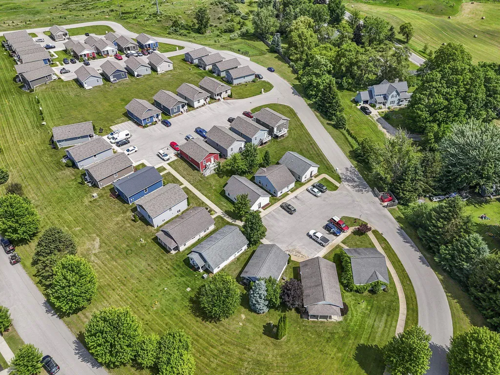 1066 Weathervane Place Garfield Charter Township MI 49696