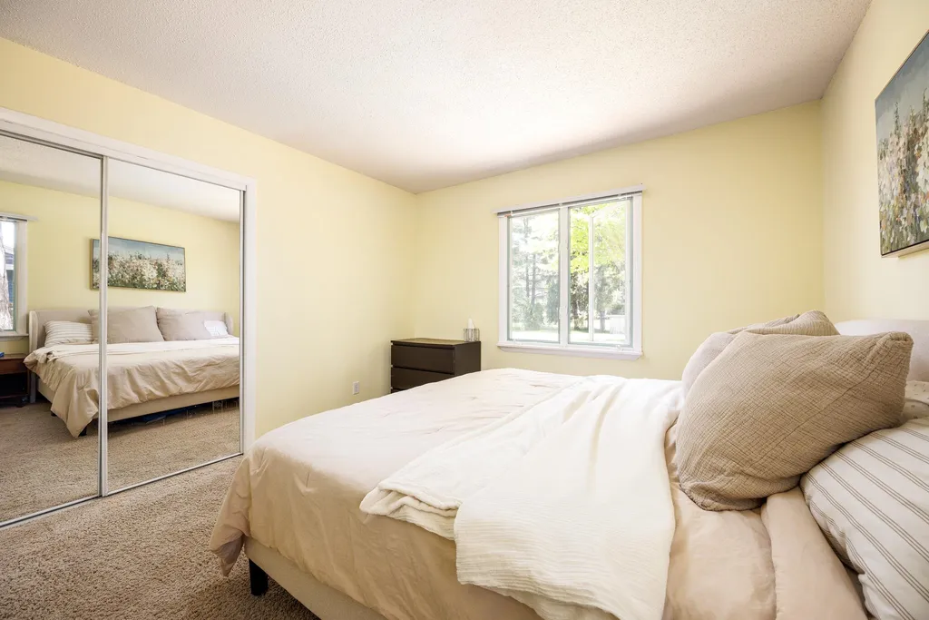 6066 S West Bay Shore Drive Bingham Township MI 49684