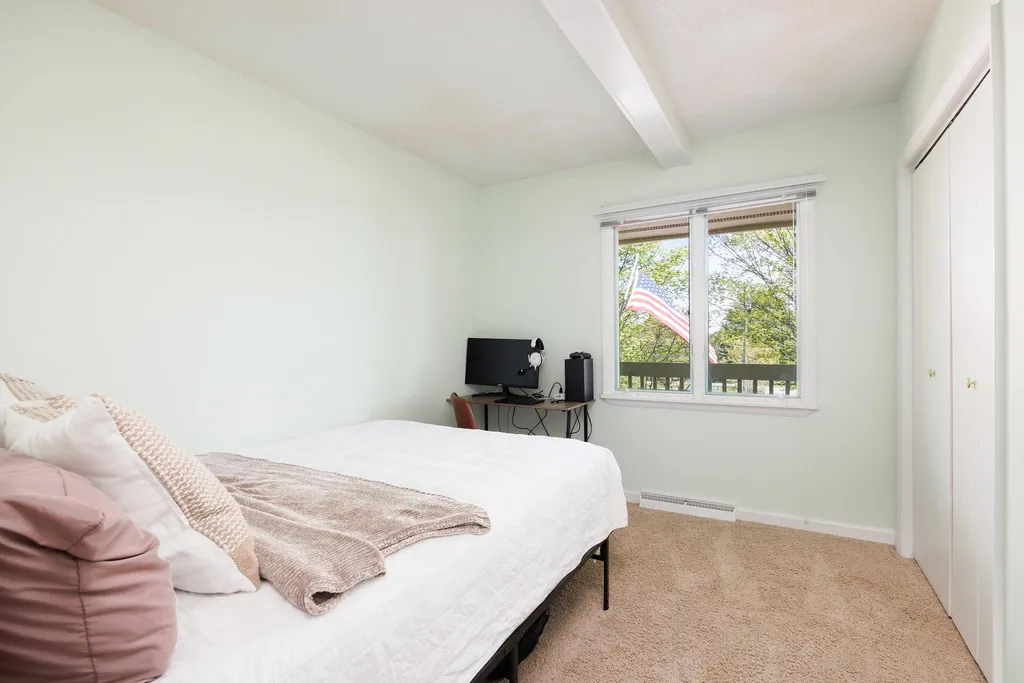 6066 S West Bay Shore Drive Bingham Township MI 49684