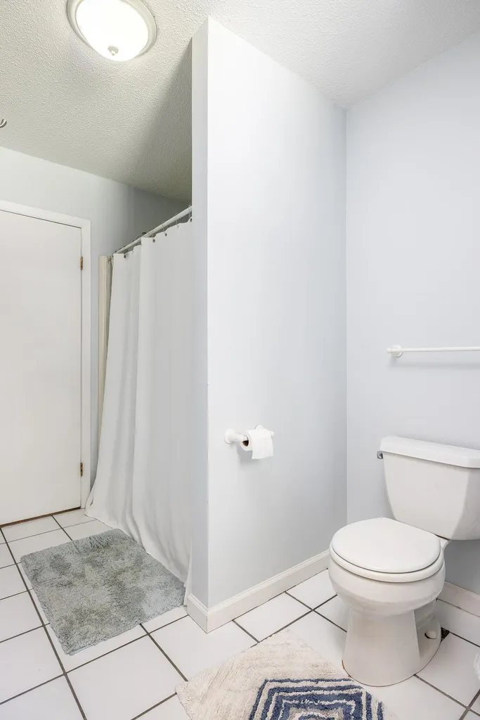 6066 S West Bay Shore Drive Bingham Township MI 49684