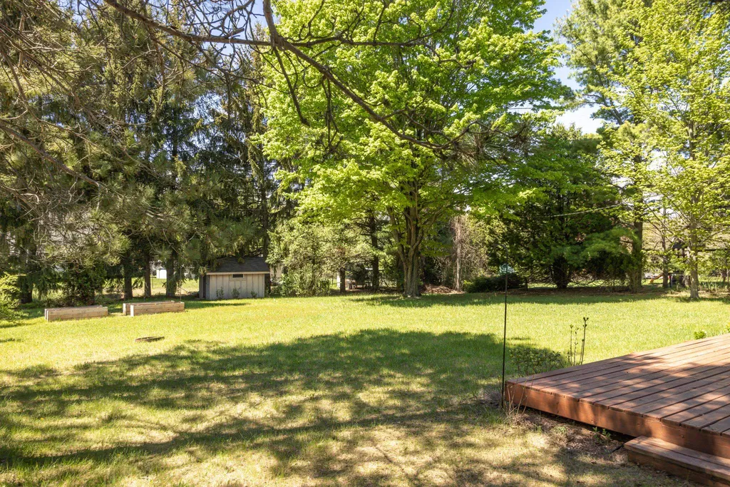6066 S West Bay Shore Drive Bingham Township MI 49684