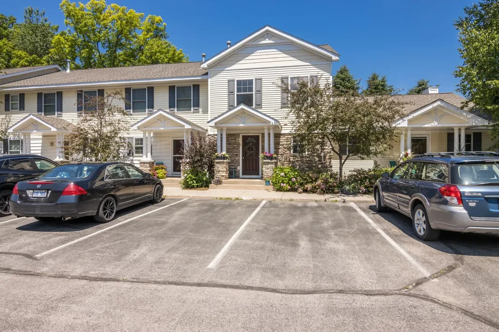 1477 Newport Street Garfield Charter Township MI 49686