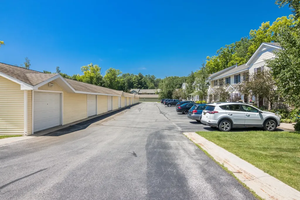 1477 Newport Street Garfield Charter Township MI 49686