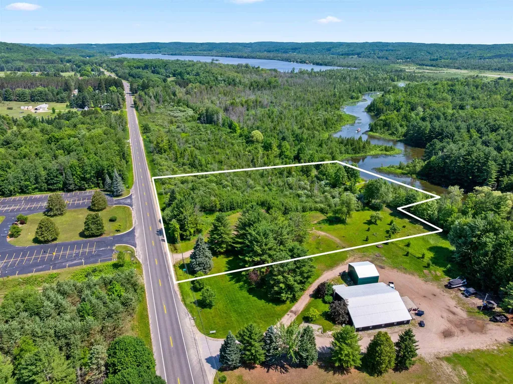 V/l 1-a M-88 Forest Home Township MI 49615