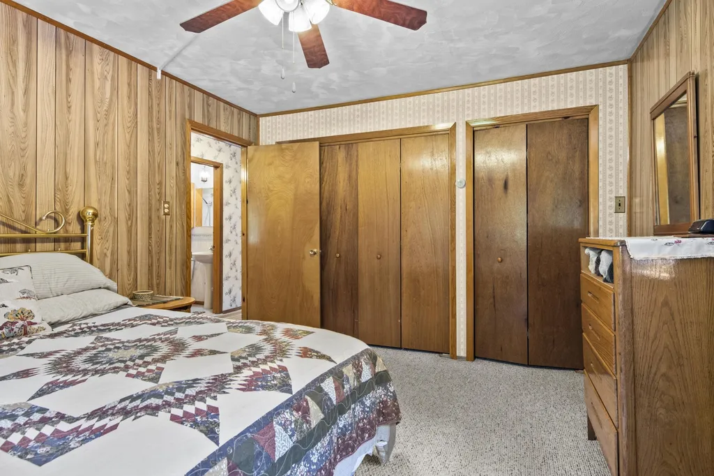 2835 Krol Drive Excelsior Township MI 49646