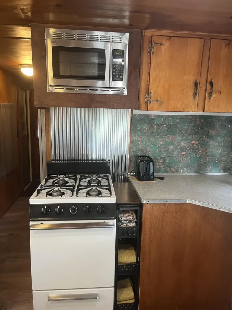 1236 Dandy Cadillac City MI 49601