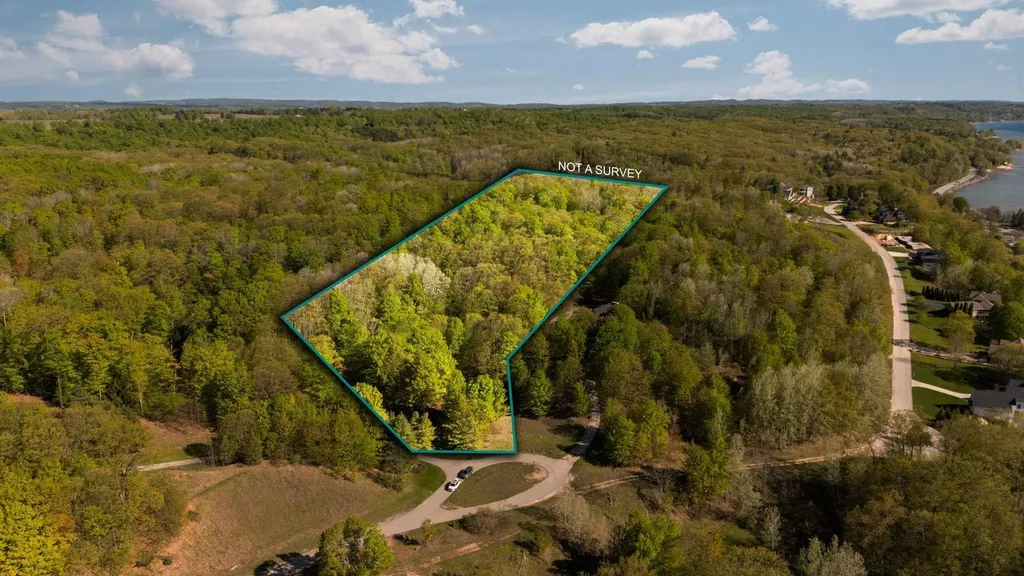 0 S Lou-len Lane Elmwood Charter Township MI 49684