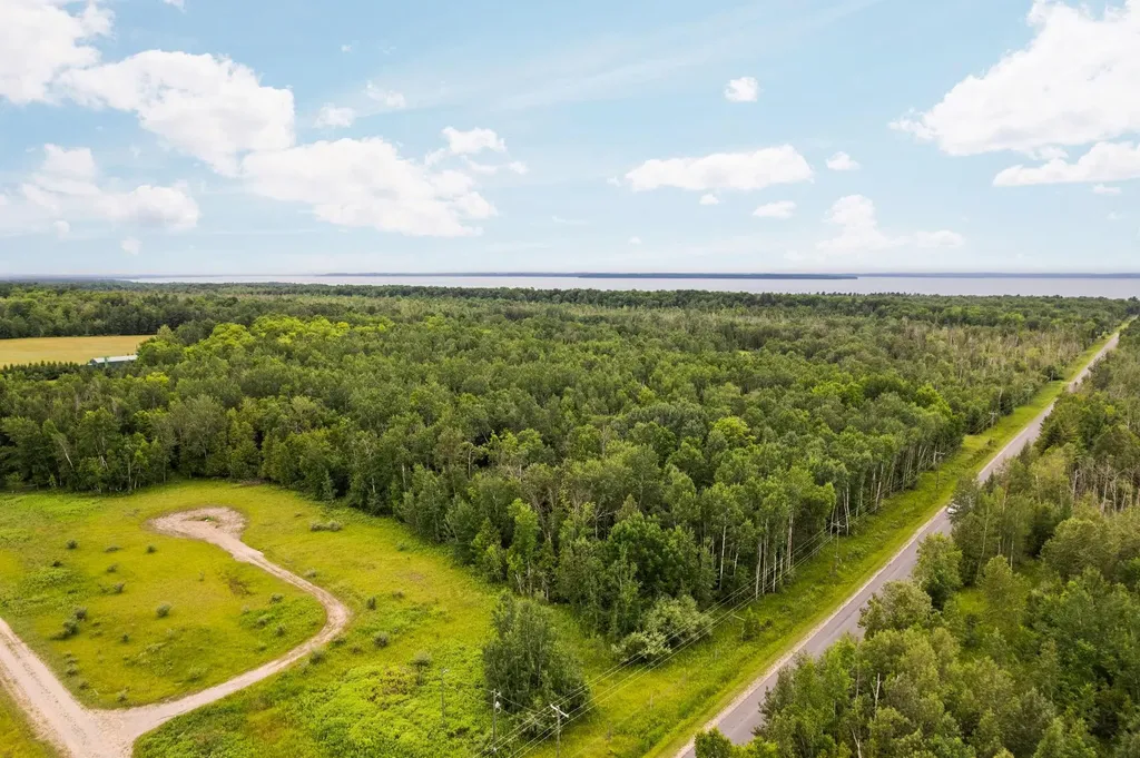 00 Creswell Road Torch Lake Township MI 49648