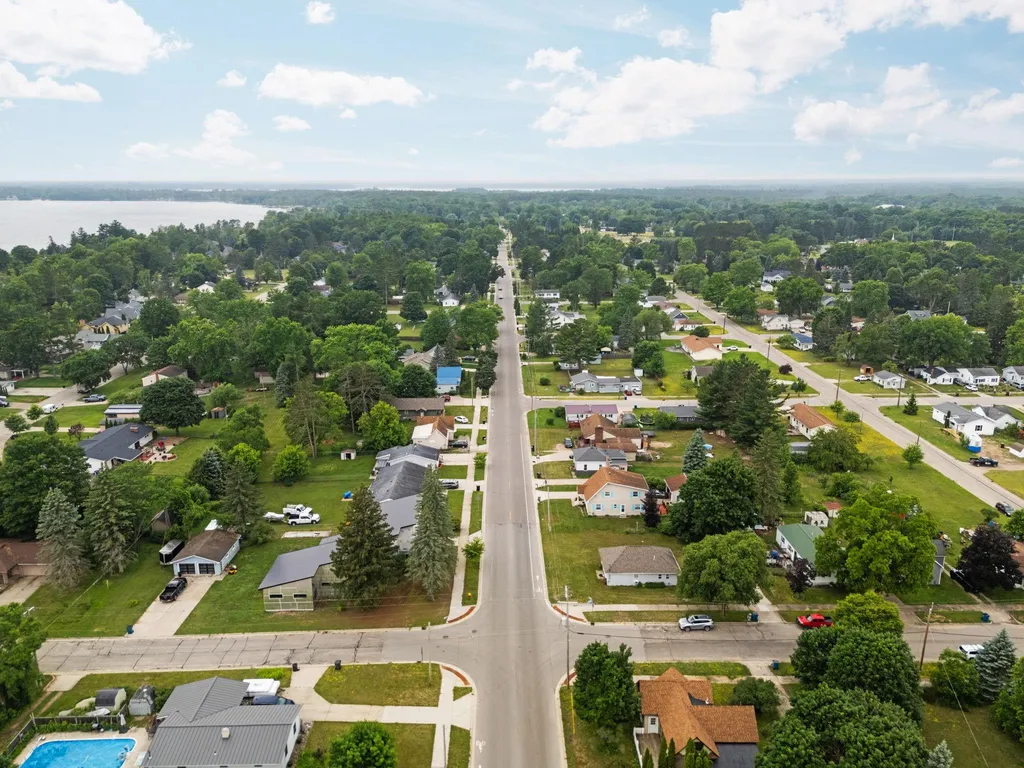 900 Chestnut Cadillac City MI 49601