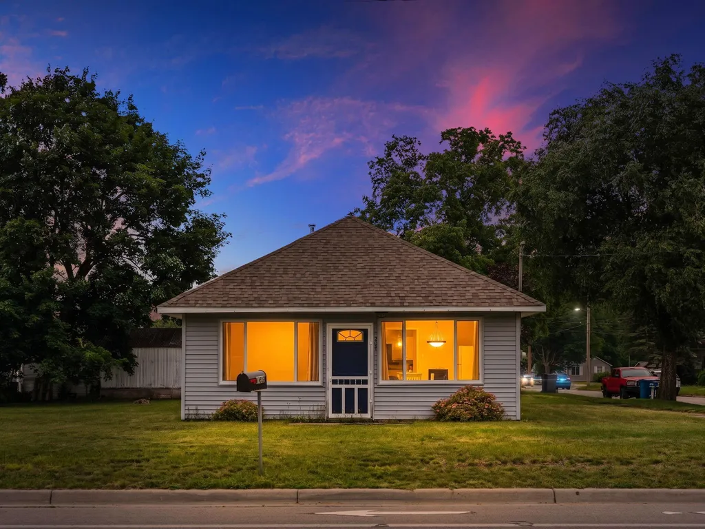 900 Chestnut Cadillac City MI 49601