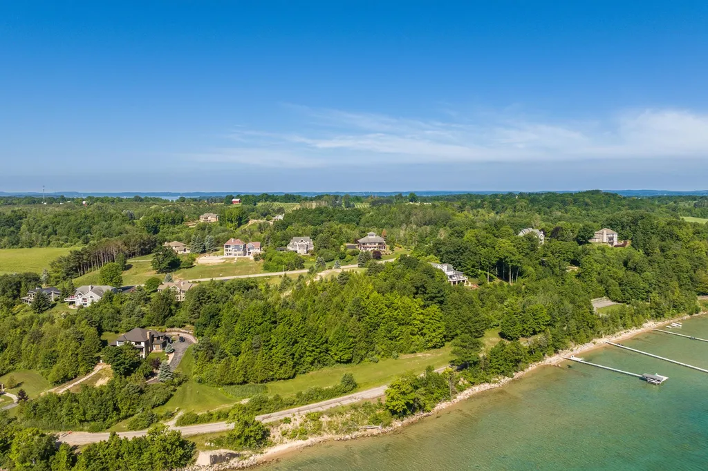 14750 Mallard Drive Peninsula Township MI 49686
