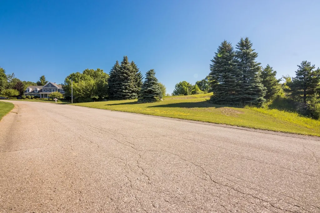 14750 Mallard Drive Peninsula Township MI 49686
