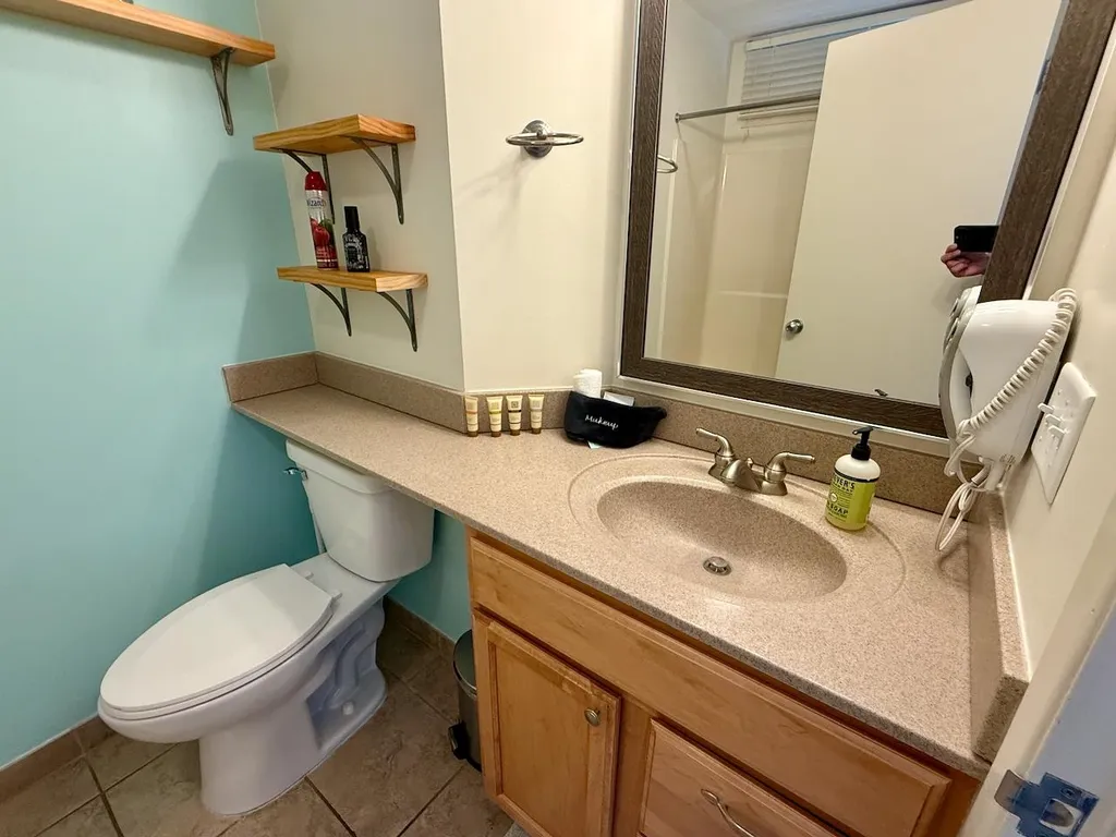 5600 Creeks Crossing Acme Township MI 49690