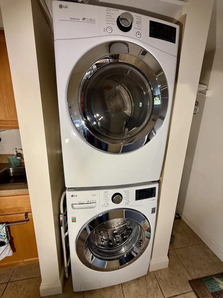 5600 Creeks Crossing Acme Township MI 49690