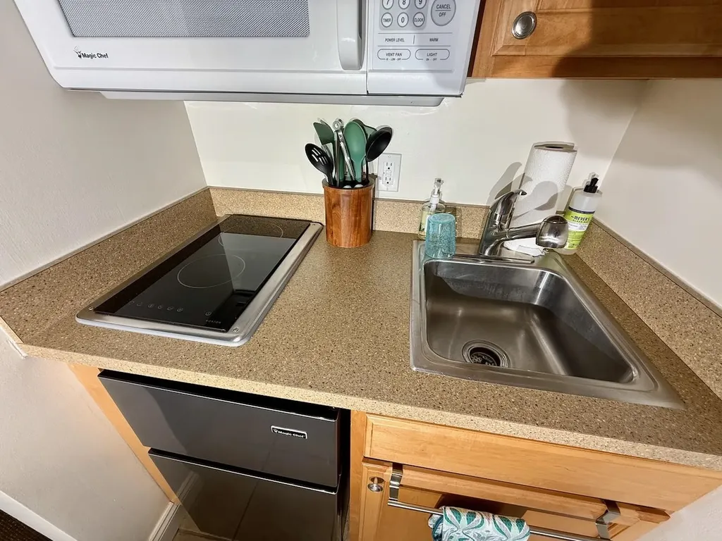 5600 Creeks Crossing Acme Township MI 49690