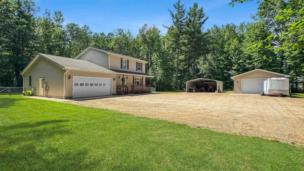 402 Indiana Avenue Clam Lake Township MI 49601