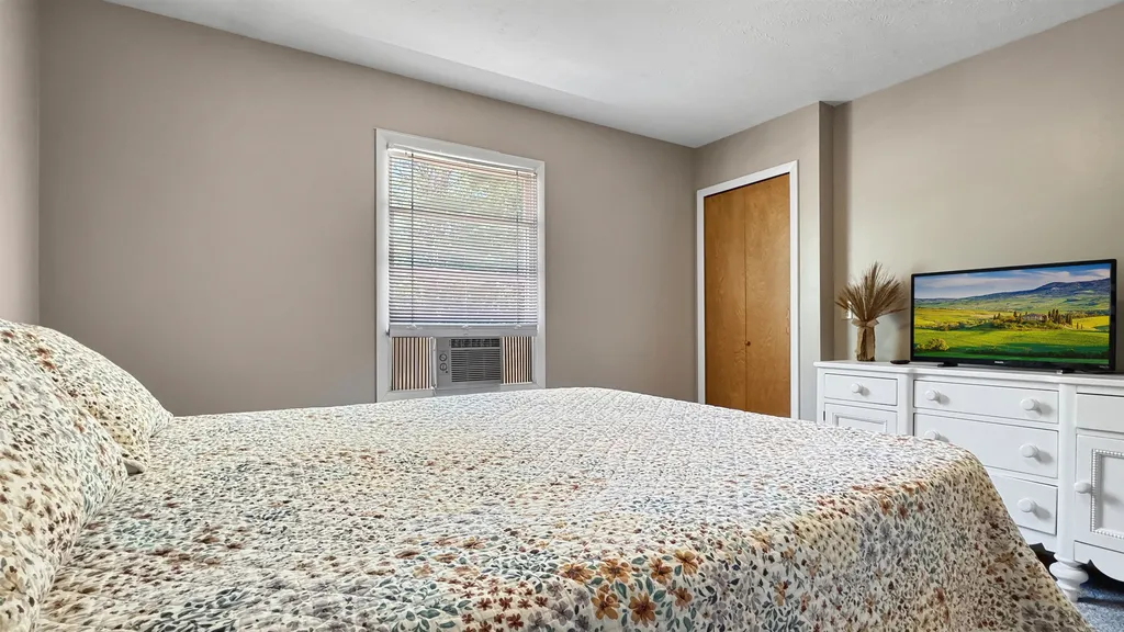 402 Indiana Avenue Clam Lake Township MI 49601