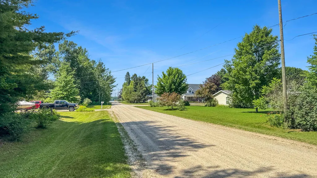402 Indiana Avenue Clam Lake Township MI 49601