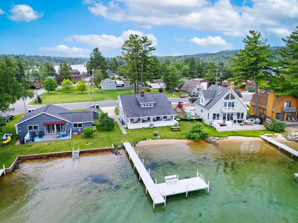 7636 Crystal Beach Clearwater Township MI 49676