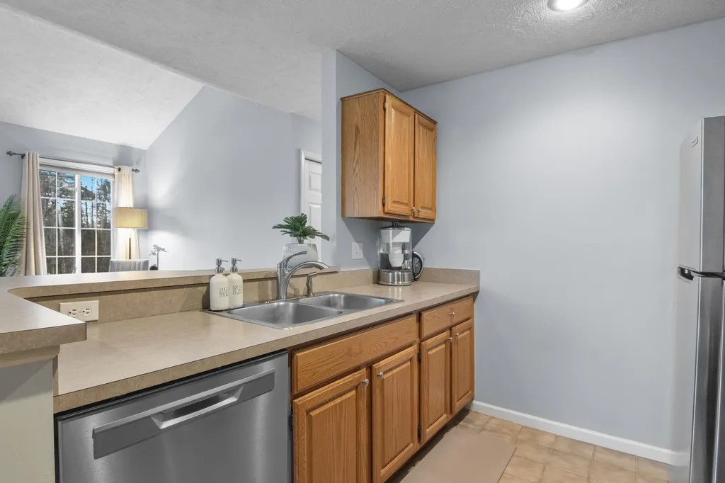 13766 S West Bay Shore Drive Traverse City City MI 49684