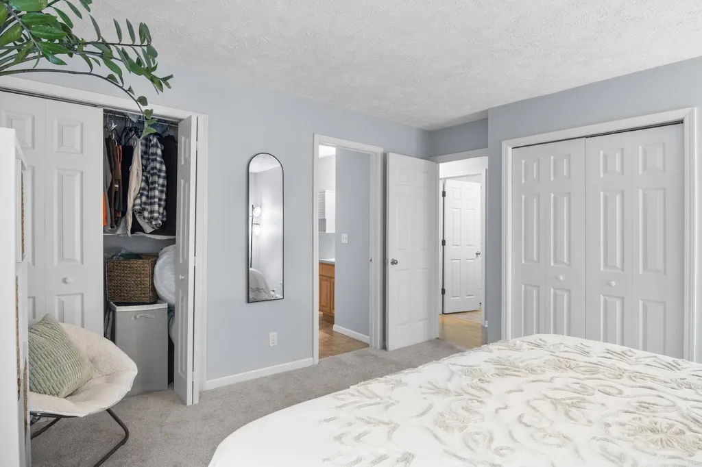 13766 S West Bay Shore Drive Traverse City City MI 49684