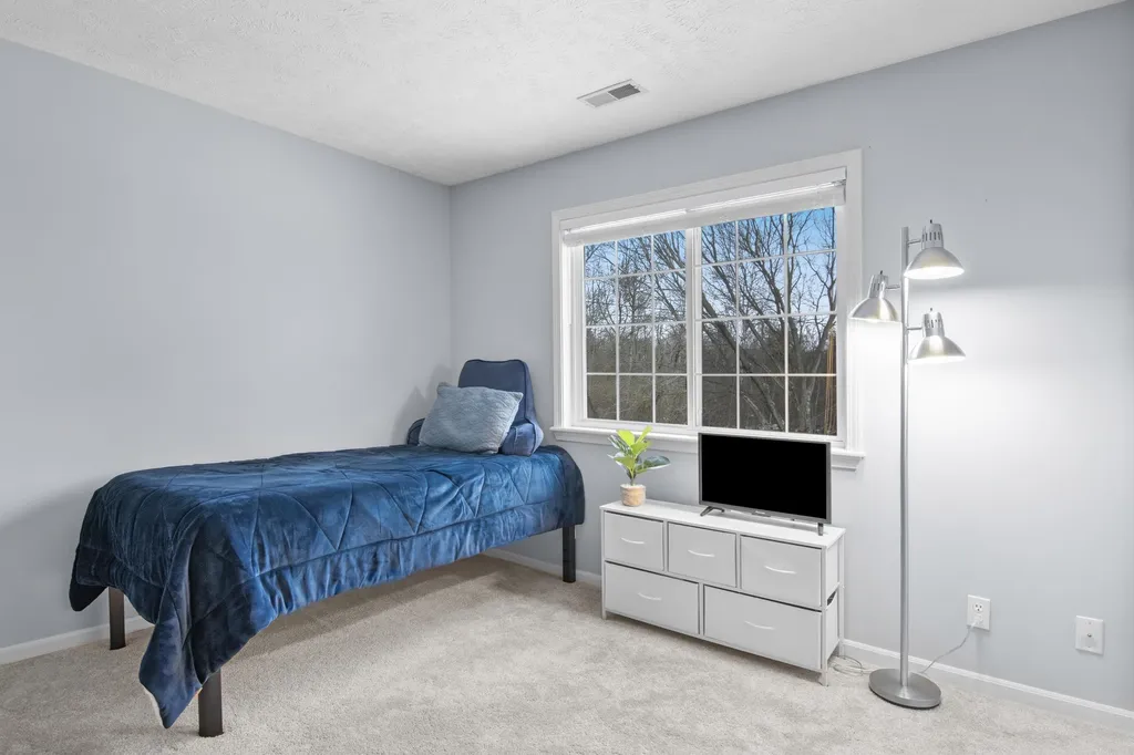13766 S West Bay Shore Drive Traverse City City MI 49684