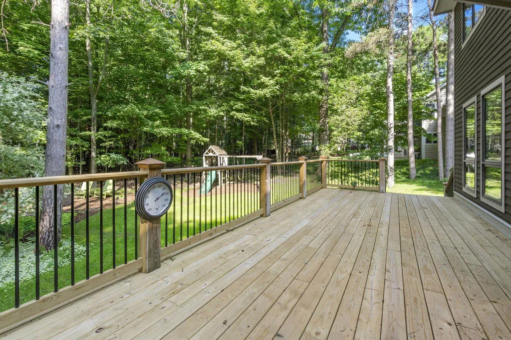 3675 Village Circle Drive East Bay Township MI 49686