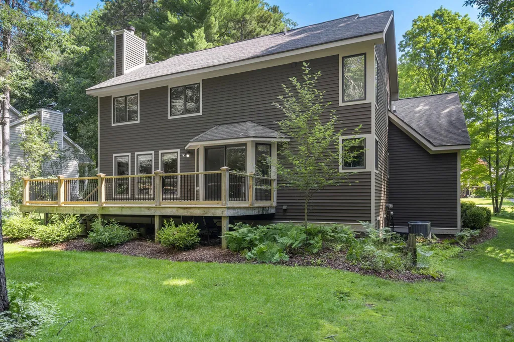 3675 Village Circle Drive East Bay Township MI 49686